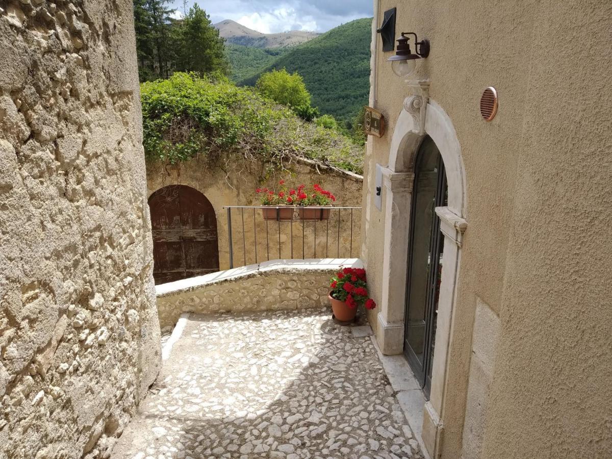 Sognando Bominaco - Dimora Il Milord Villa Exterior photo