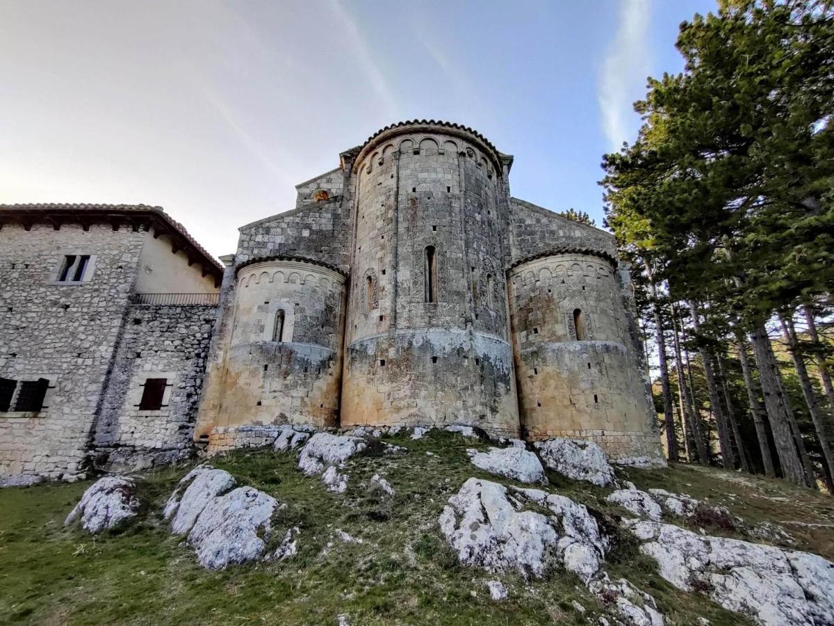 Sognando Bominaco - Dimora Il Milord Villa Exterior photo